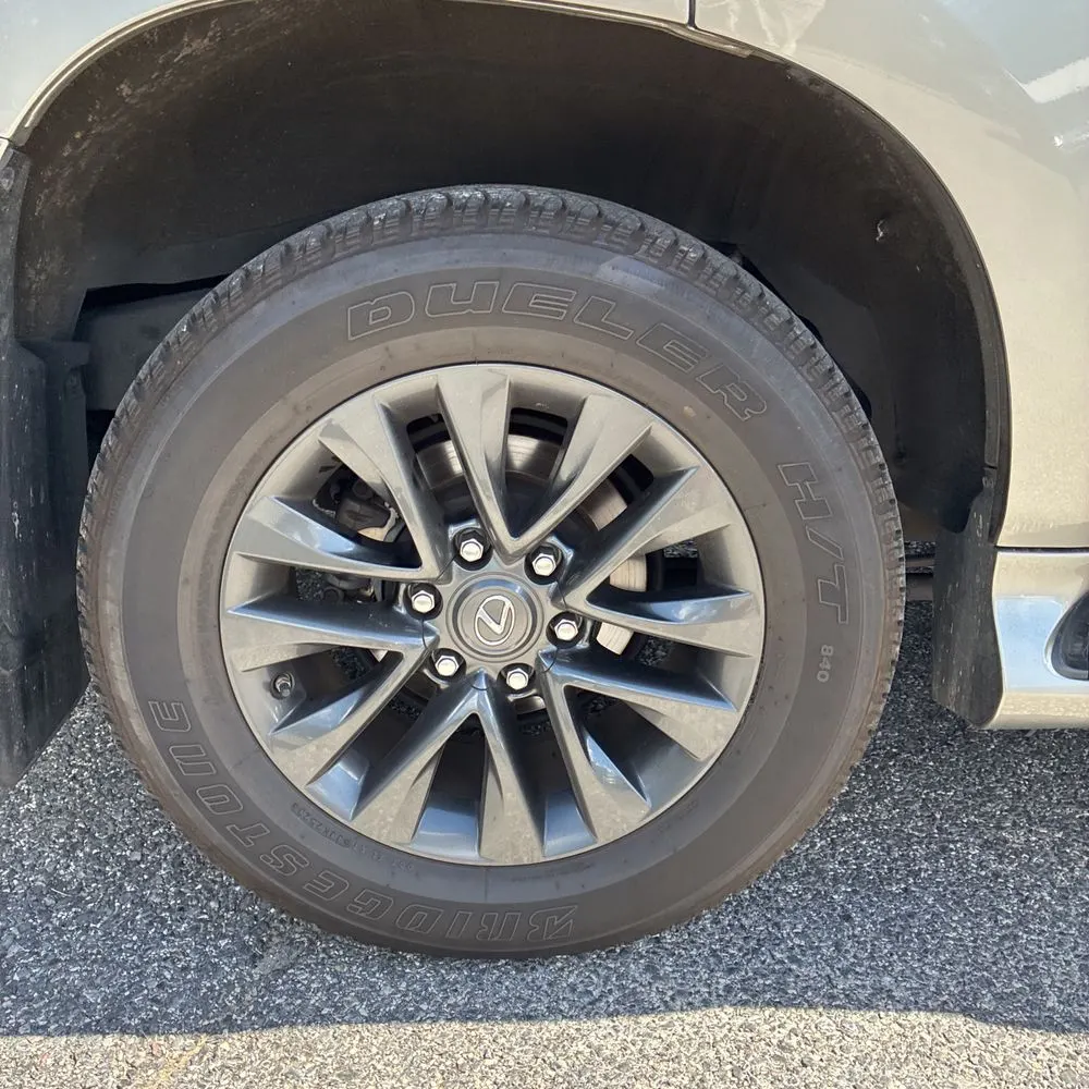 2023 Lexus GX 460 Base