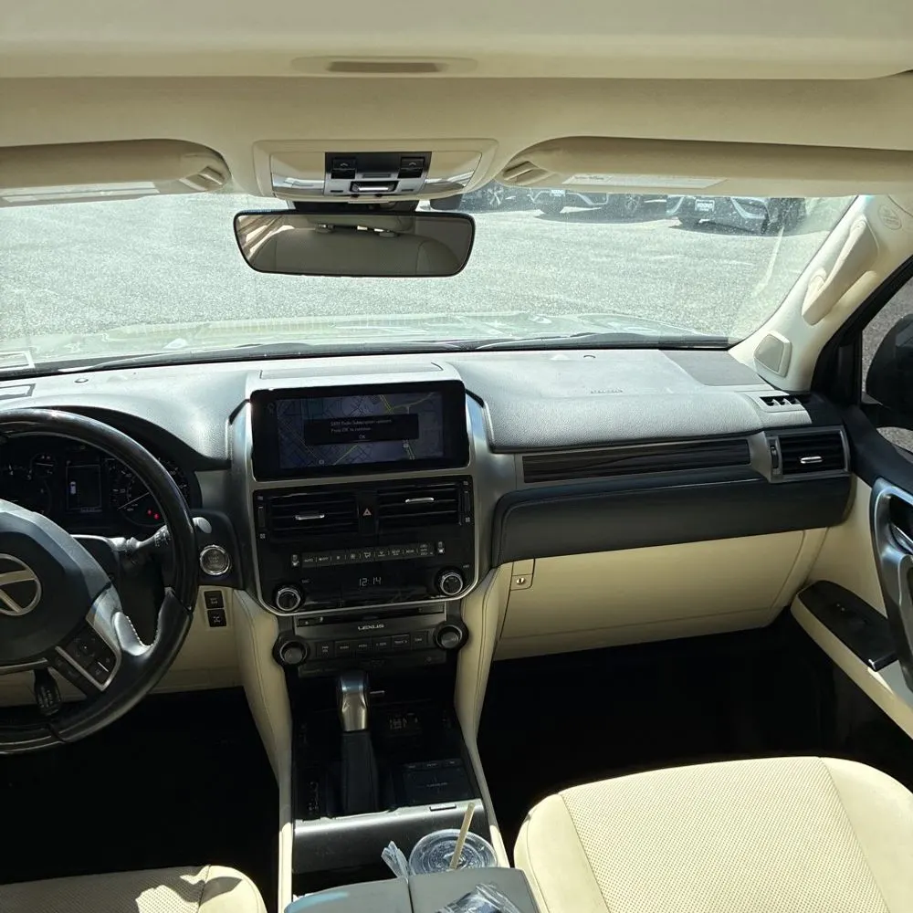 2023 Lexus GX 460 Base