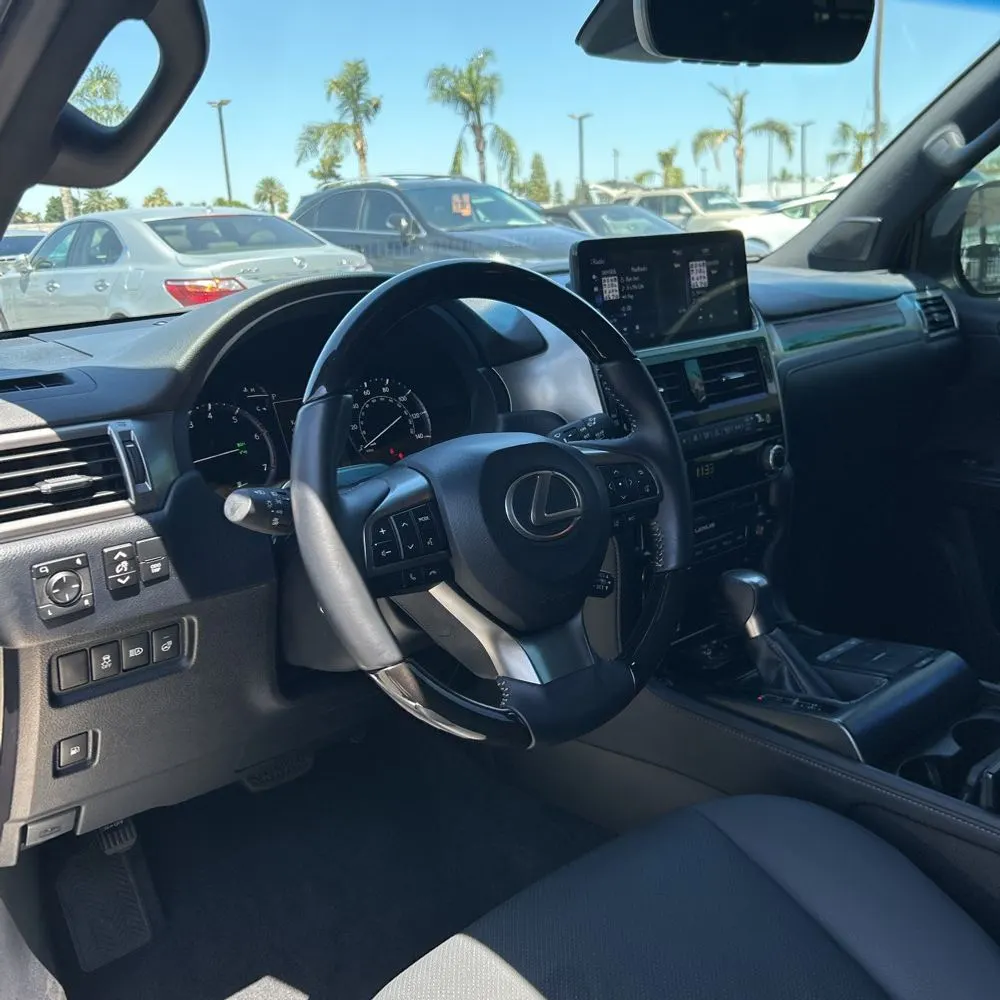 2023 Lexus GX 460 Base