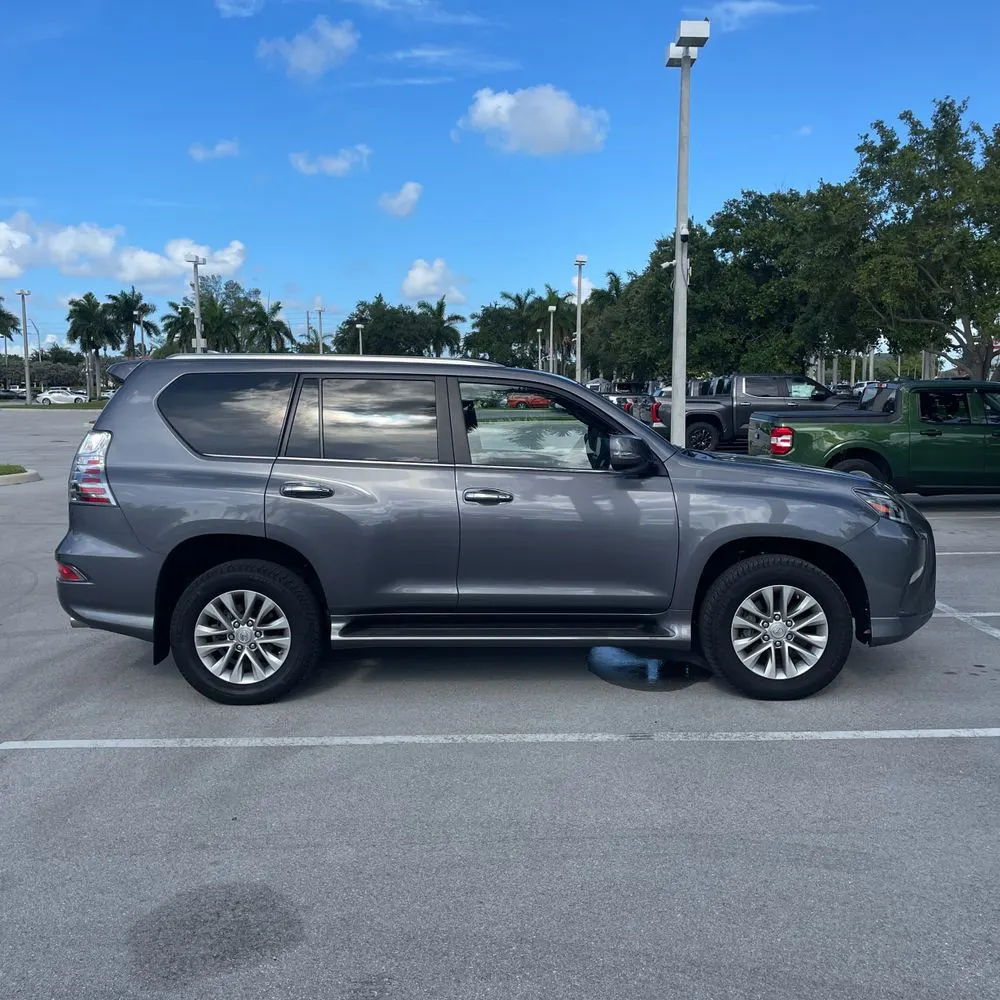 2023 Lexus GX 460 Base
