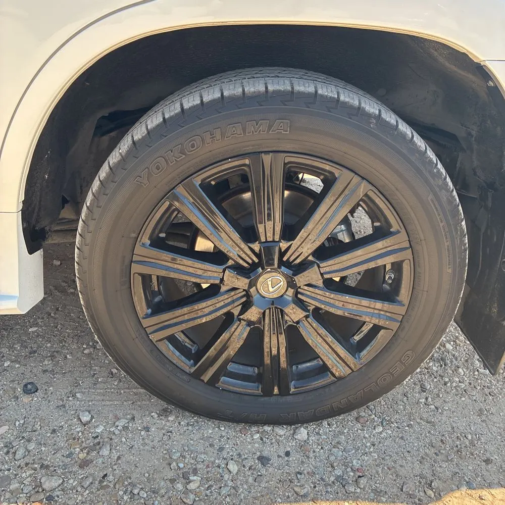 2020 Lexus LX 570 Three-Row