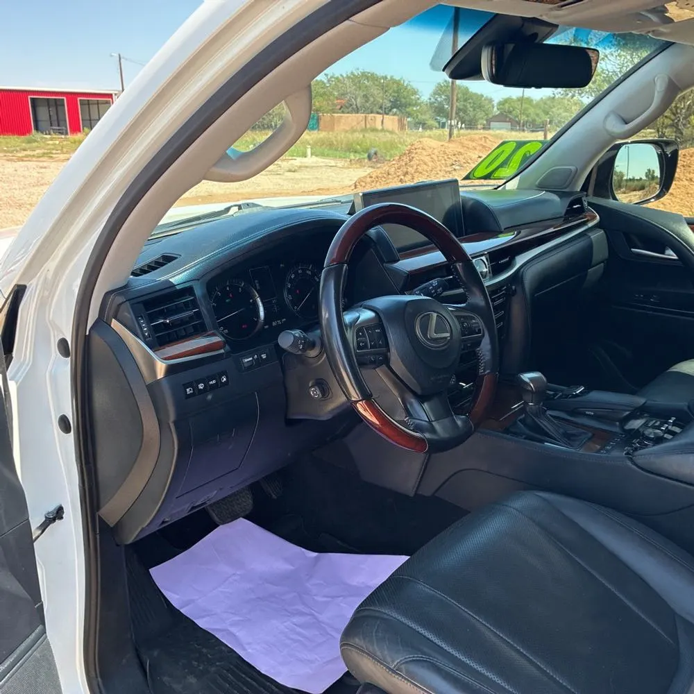 2020 Lexus LX 570 Three-Row