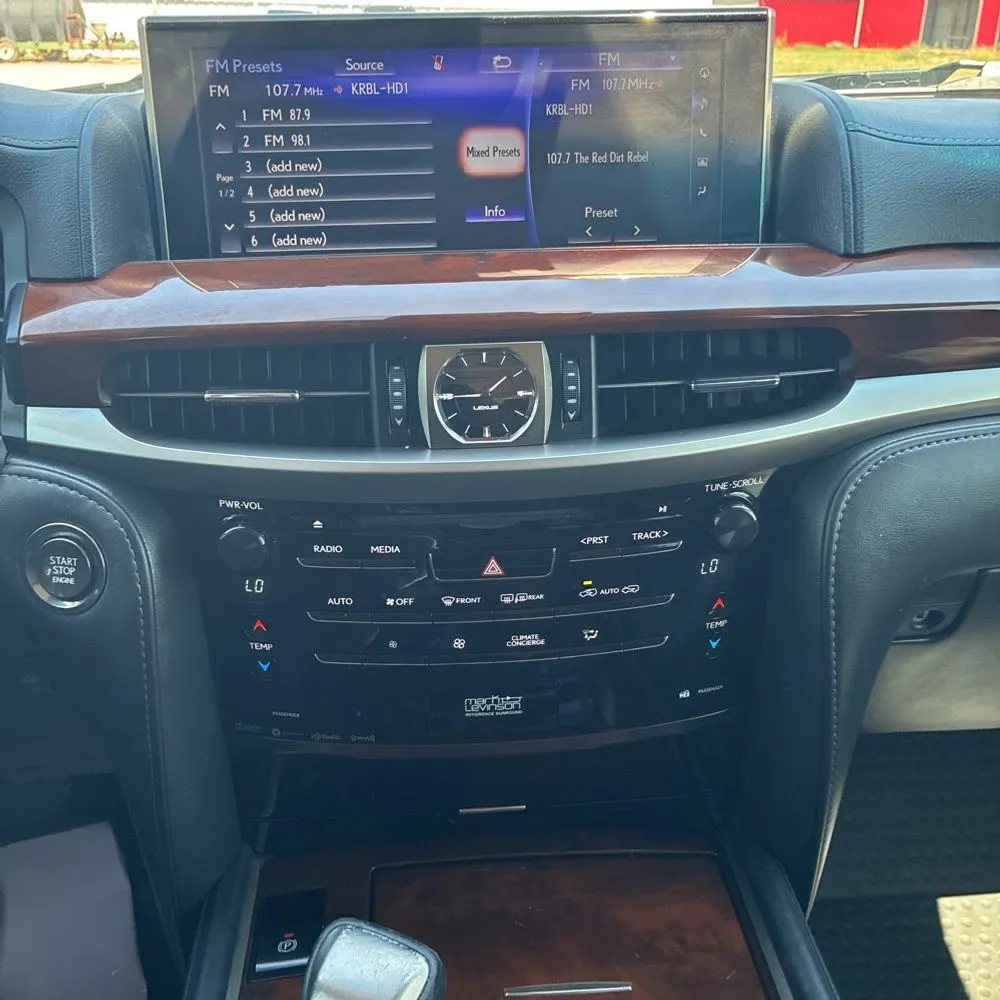 2020 Lexus LX 570 Three-Row