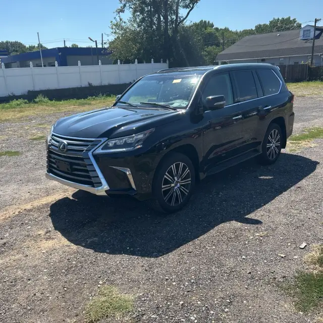 2021 Lexus LX 570 Three-Row