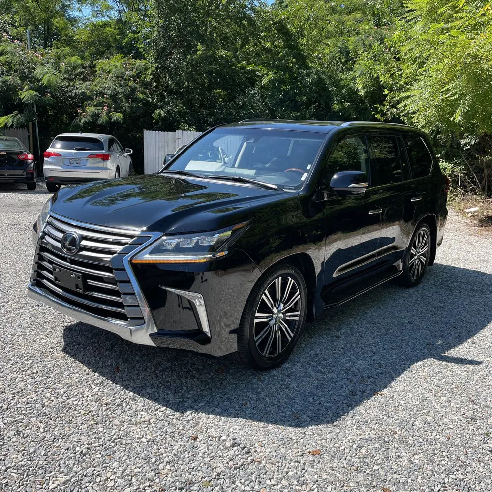 2021 Lexus LX 570 Three-Row