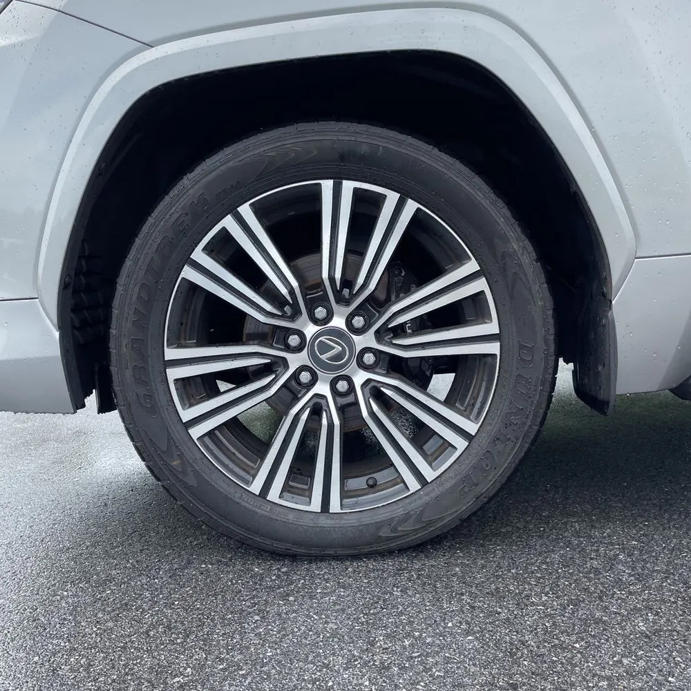 2024 Lexus LX 600 Luxury