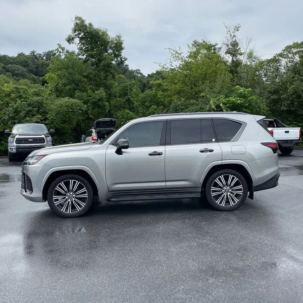 2024 Lexus LX 600 Luxury