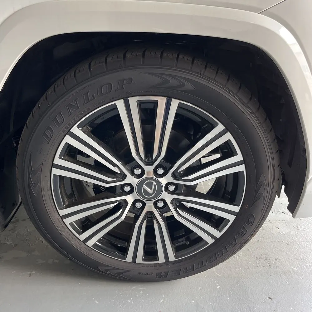 2024 Lexus LX 600 Luxury