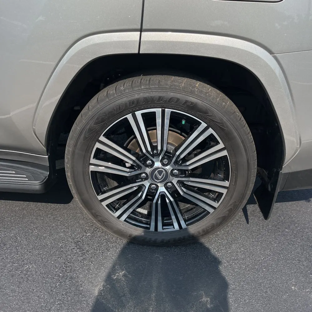 2024 Lexus LX 600 Luxury