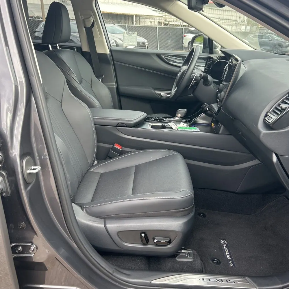 2025 Lexus NX 350h Premium