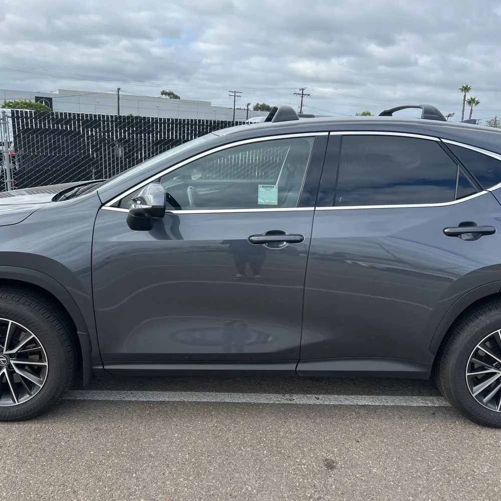 2025 Lexus NX 350h Premium