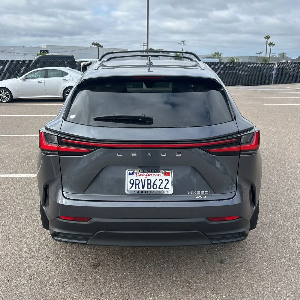 2025 Lexus NX 350h Premium