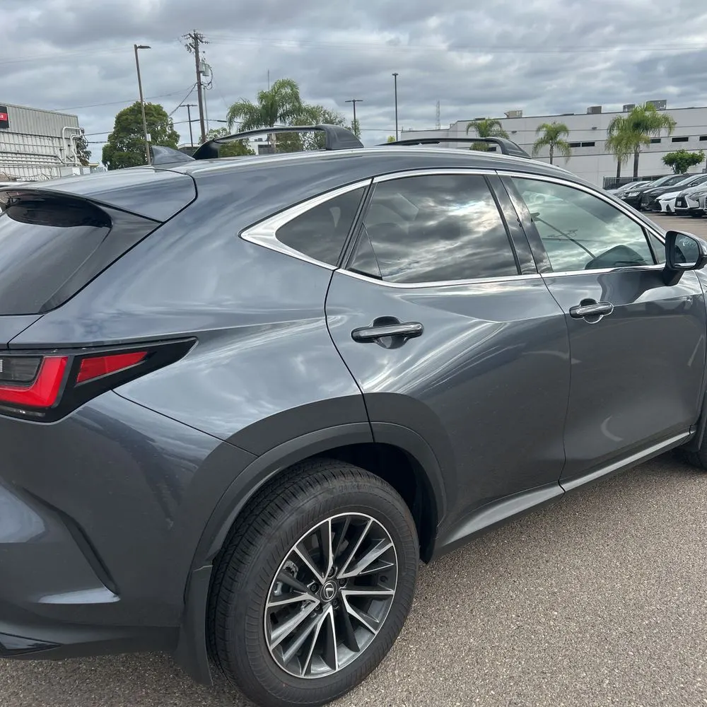 2025 Lexus NX 350h Premium