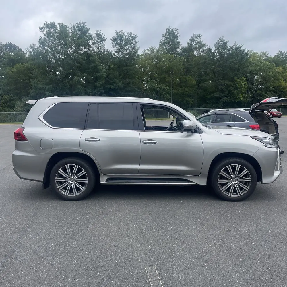 2017 Lexus LX 570 Base