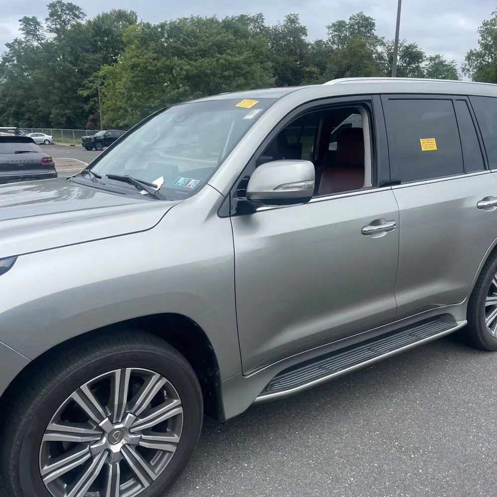 2017 Lexus LX 570 Base