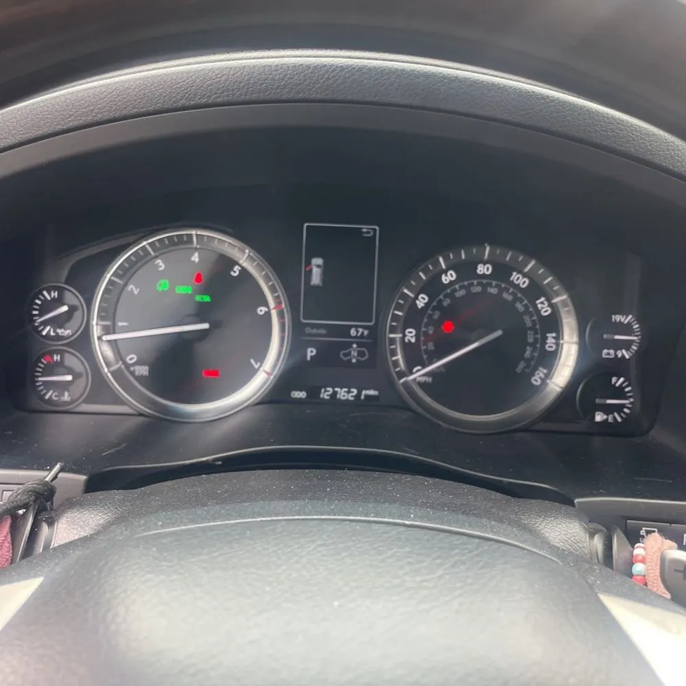2017 Lexus LX 570 Base