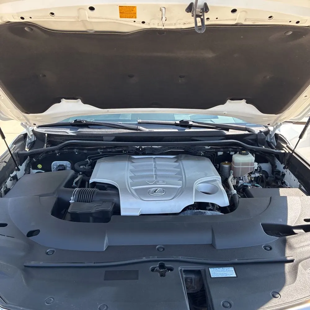2018 Lexus LX 570 Three-Row
