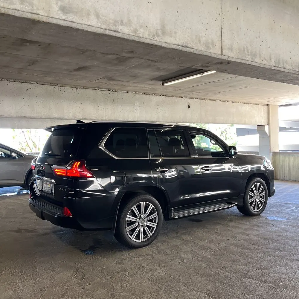 2017 Lexus LX 570 Base