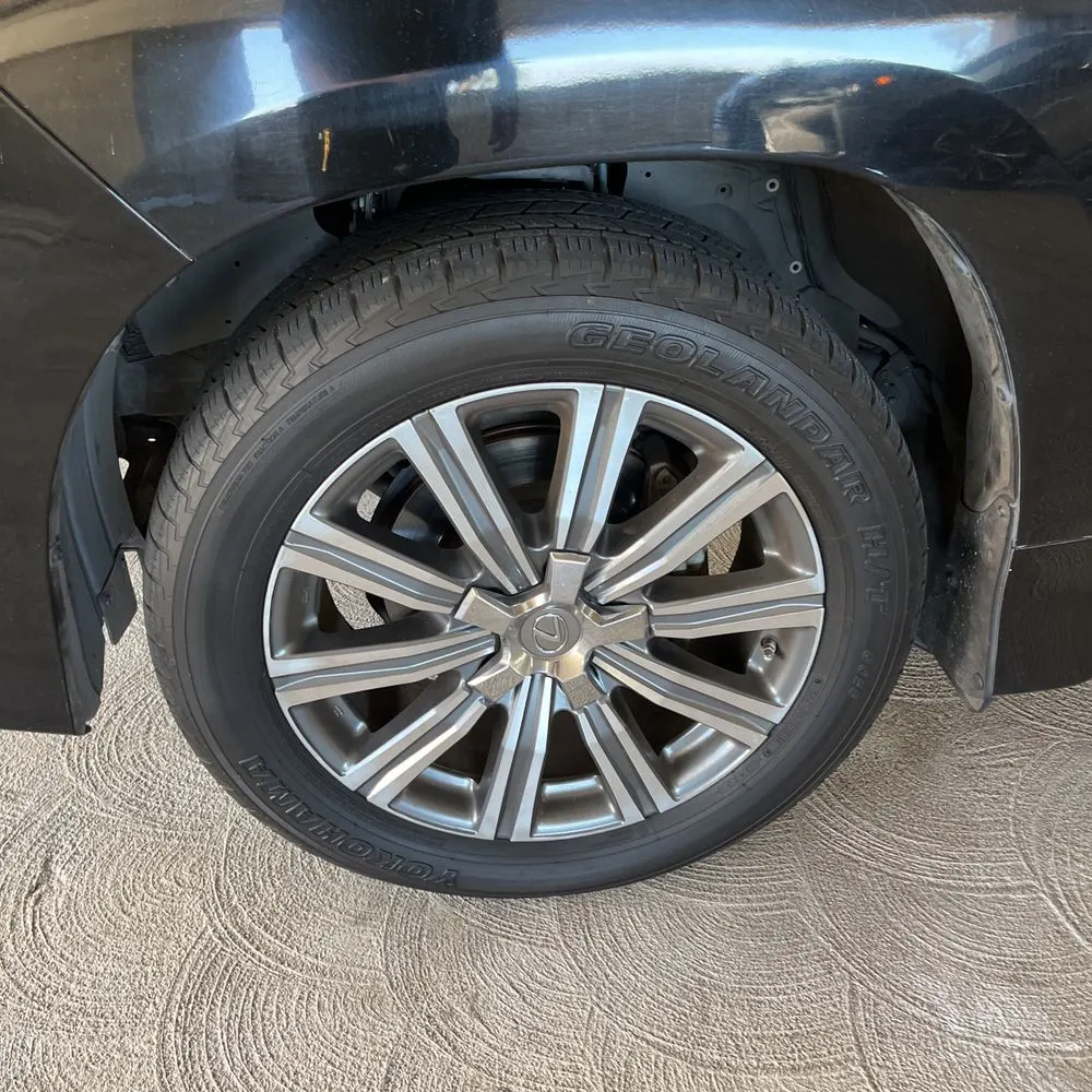 2017 Lexus LX 570 Base