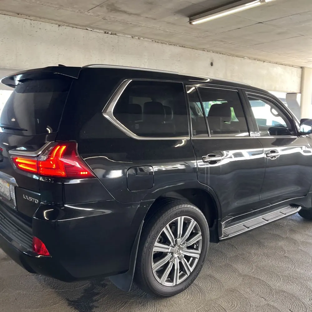 2017 Lexus LX 570 Base