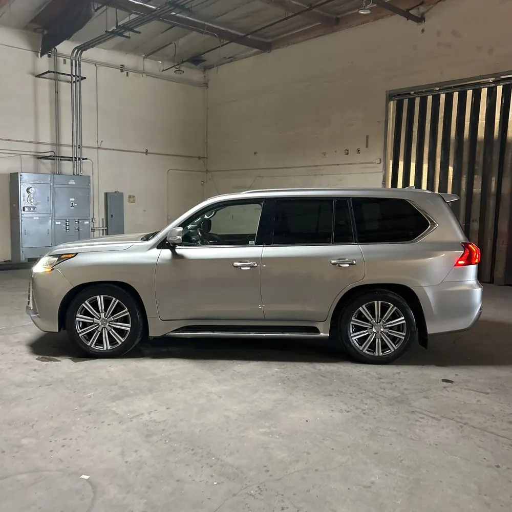 2018 Lexus LX 570 Two-Row