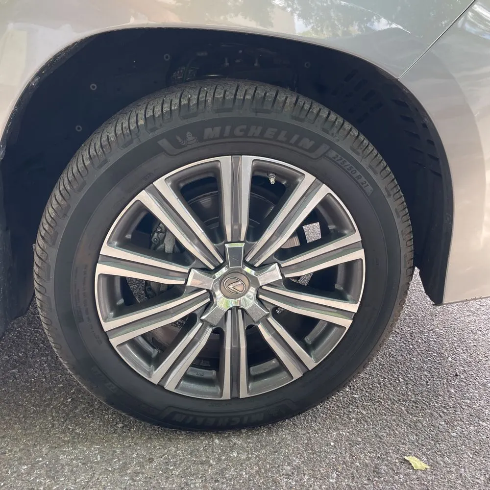 2016 Lexus LX 570 Base