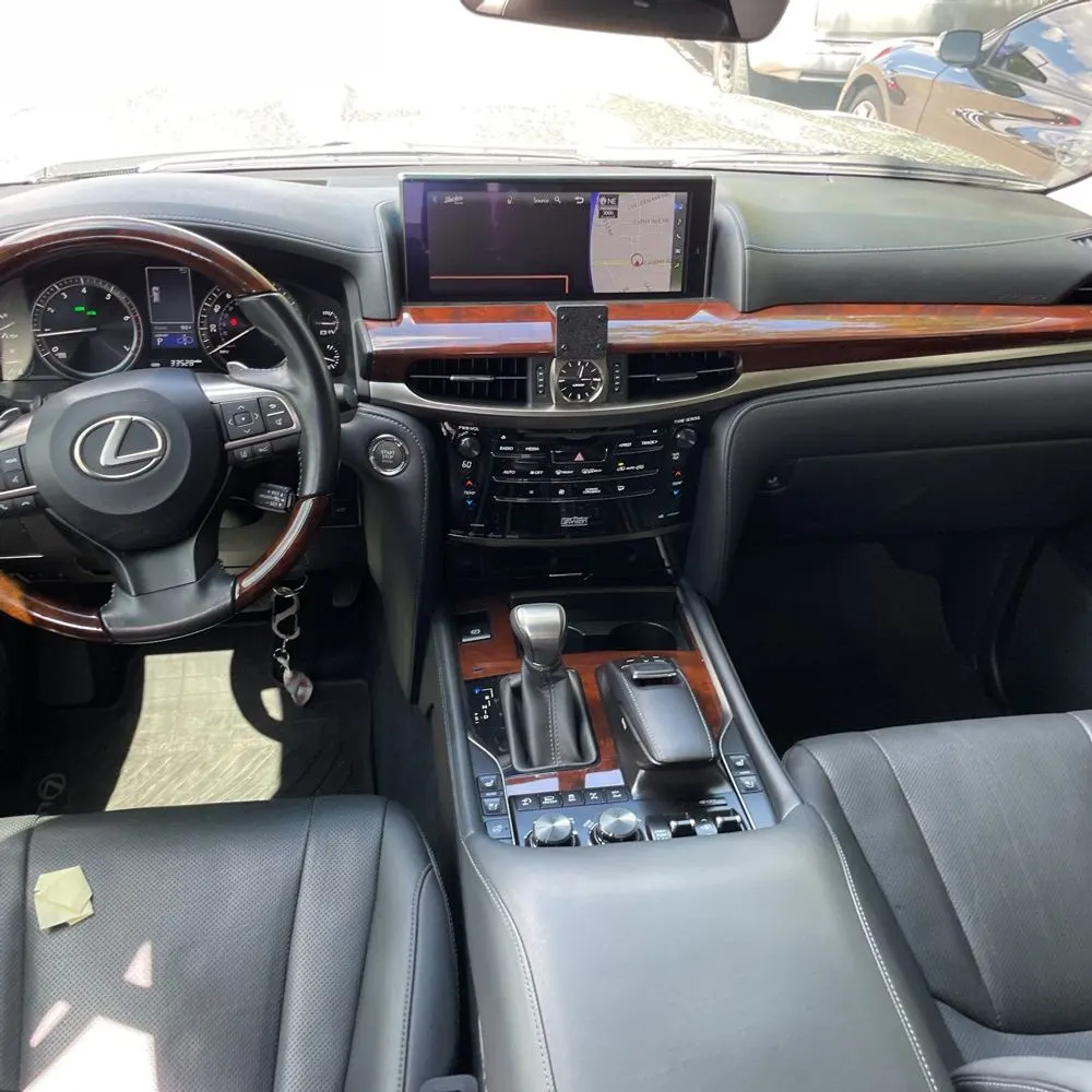 2016 Lexus LX 570 Base