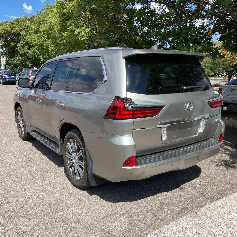 2016 Lexus LX 570 Base