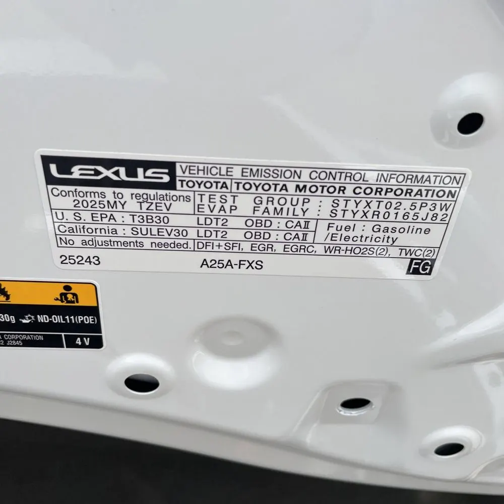 2025 Lexus NX 450h+ F SPORT Handling