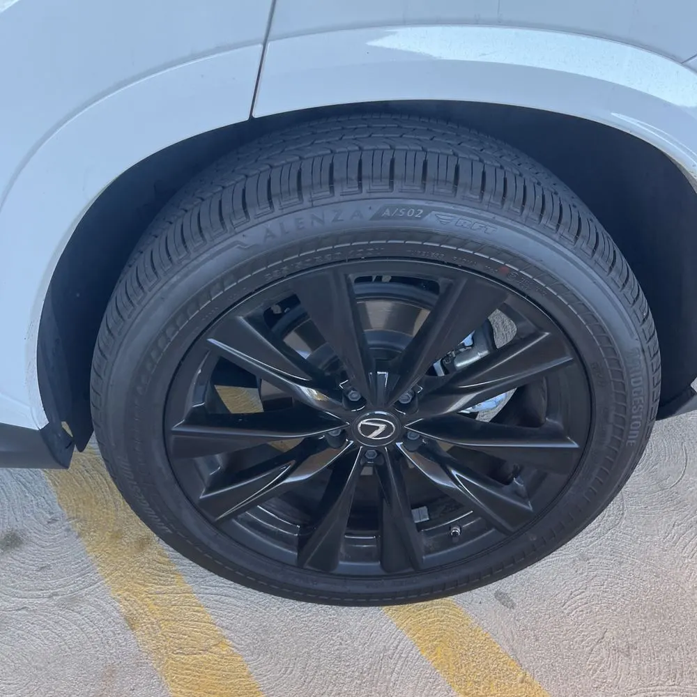 2024 Lexus NX 450h+ F SPORT Handling