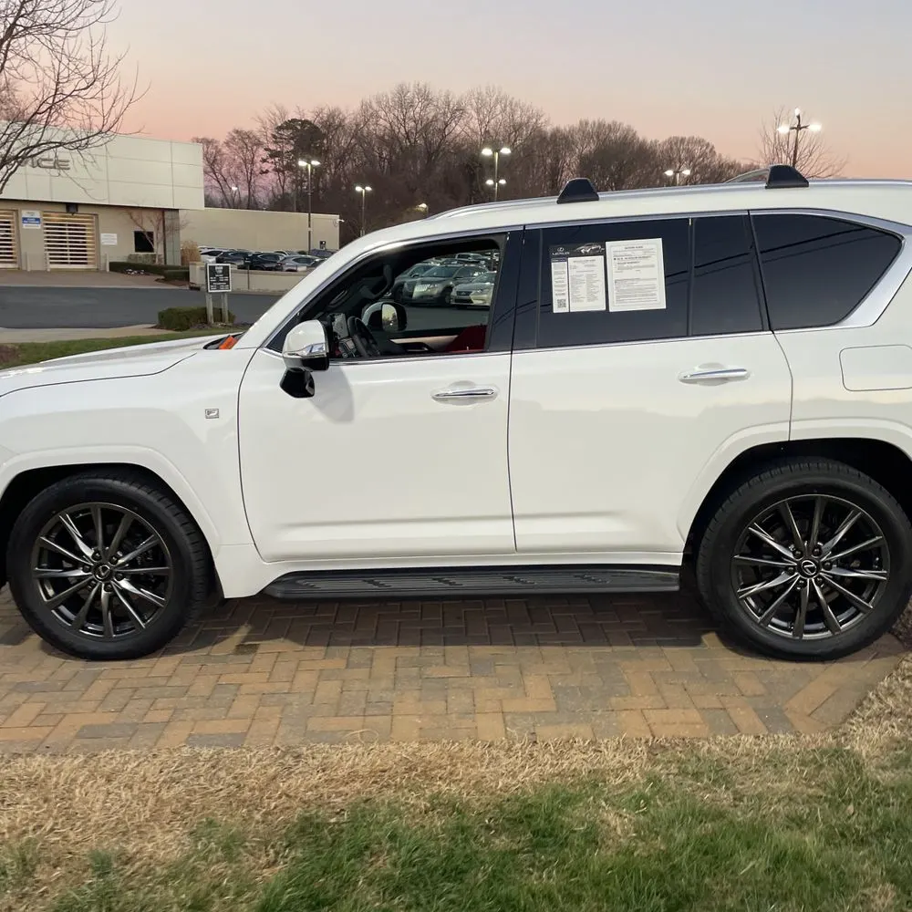 2024 Lexus LX 600 F SPORT Handling