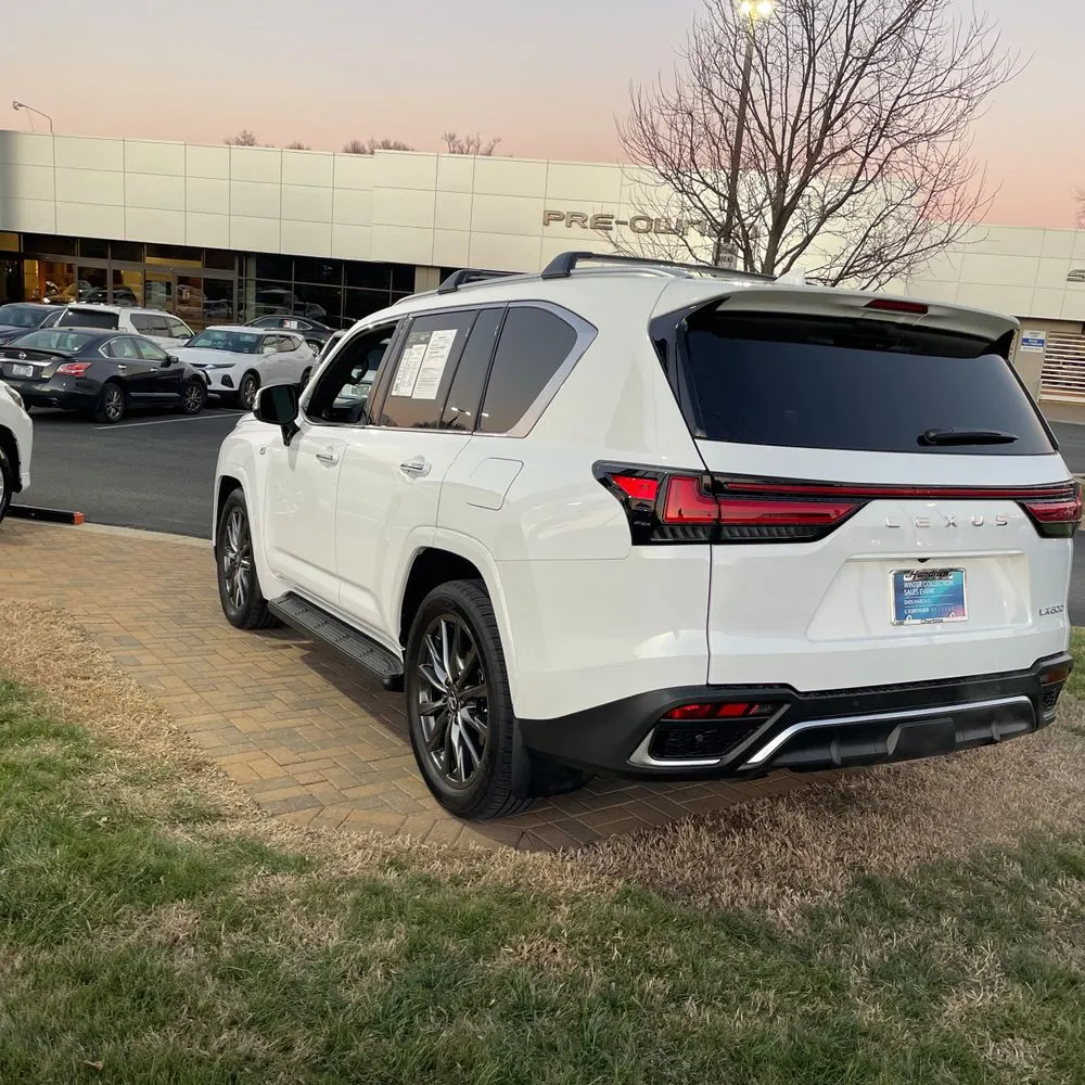 2024 Lexus LX 600 F SPORT Handling