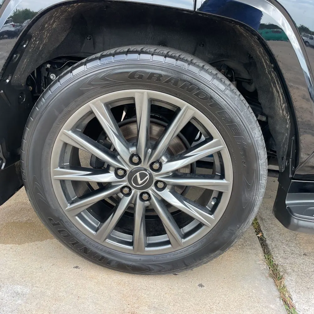 2024 Lexus LX 600 F SPORT Handling