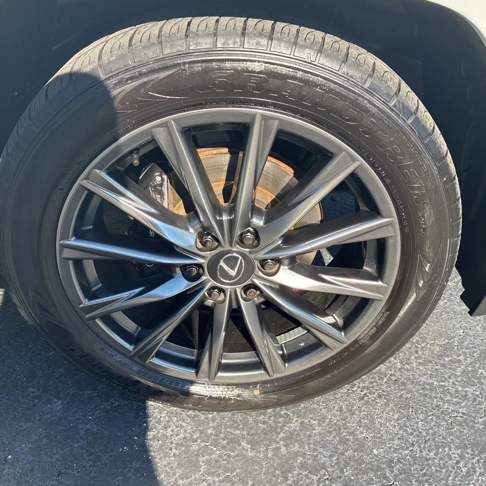 2024 Lexus LX 600 F SPORT Handling