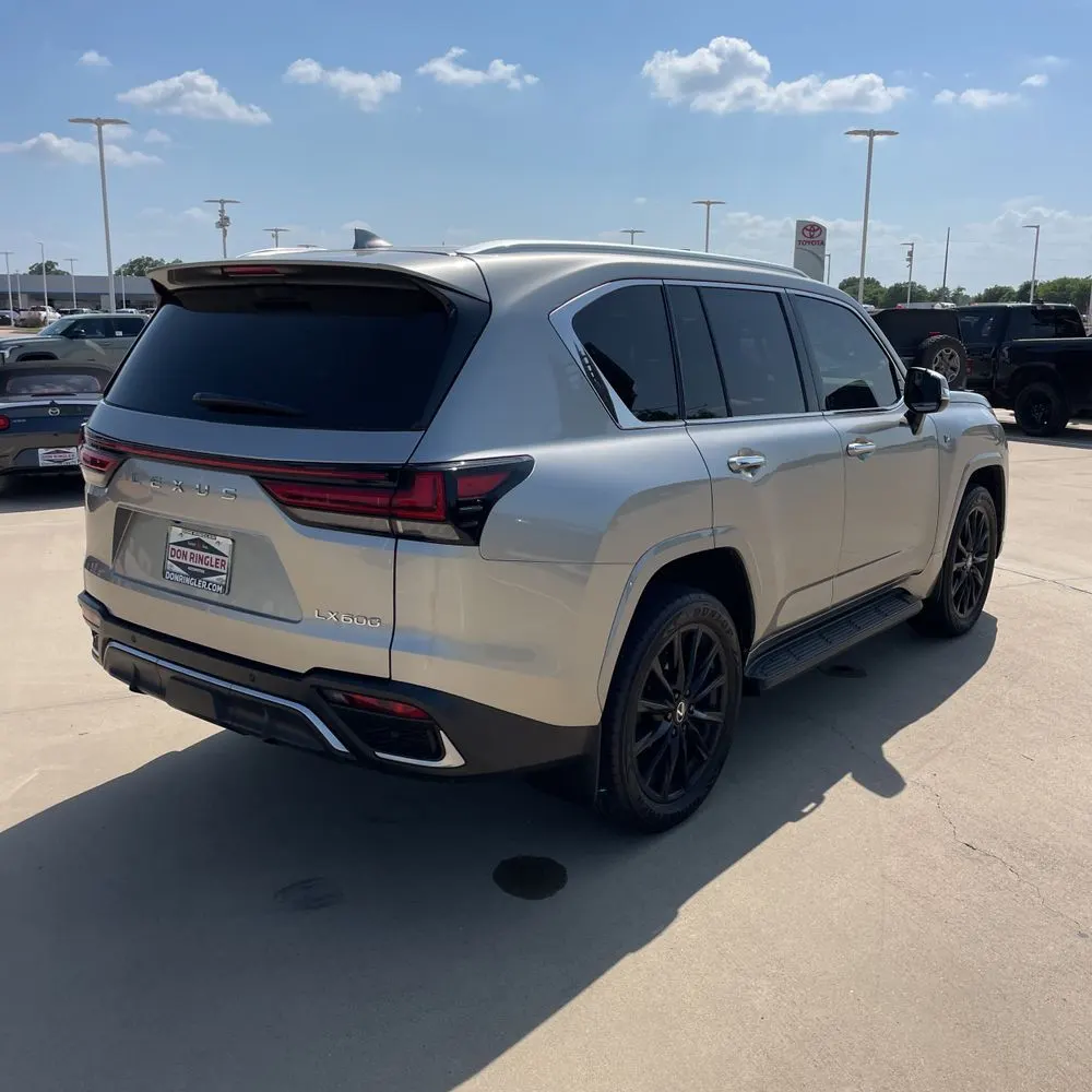 2024 Lexus LX 600 F SPORT Handling