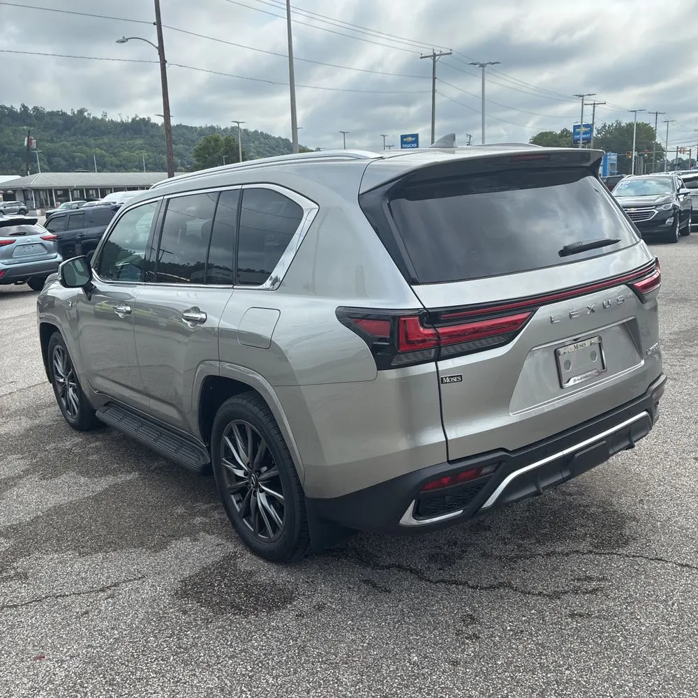 2024 Lexus LX 600 F SPORT Handling