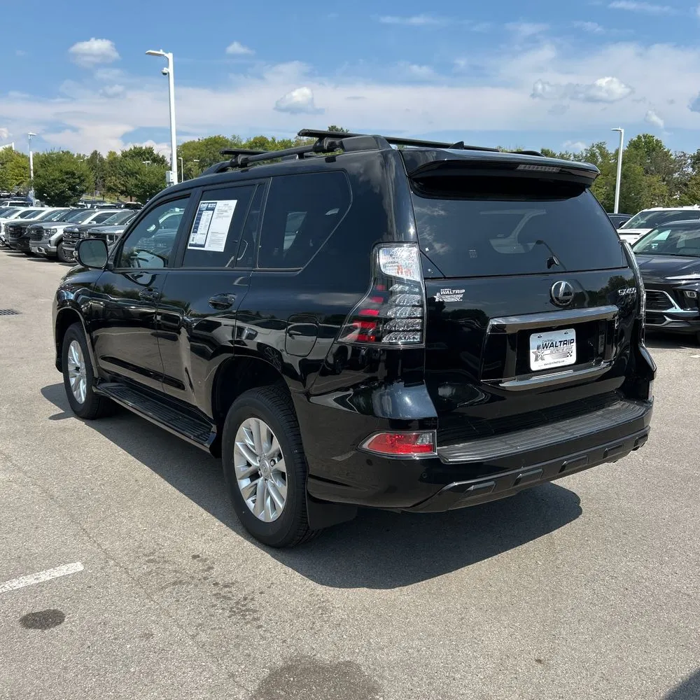 2023 Lexus GX 460 Base