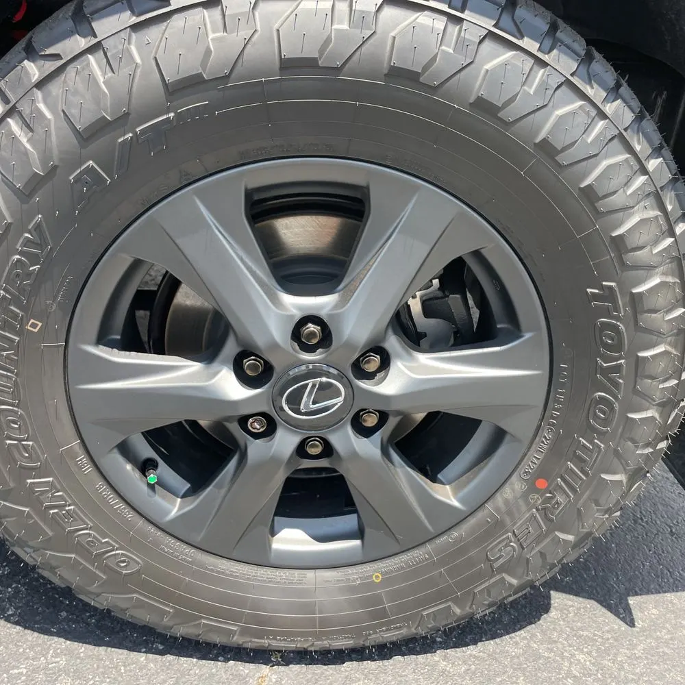2025 Lexus LX 700h Overtrail