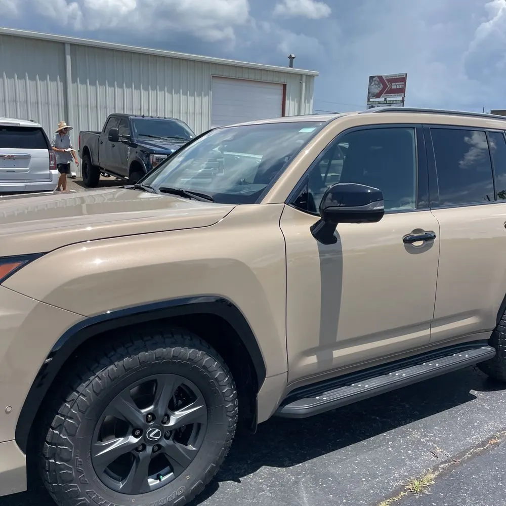 2025 Lexus LX 700h Overtrail