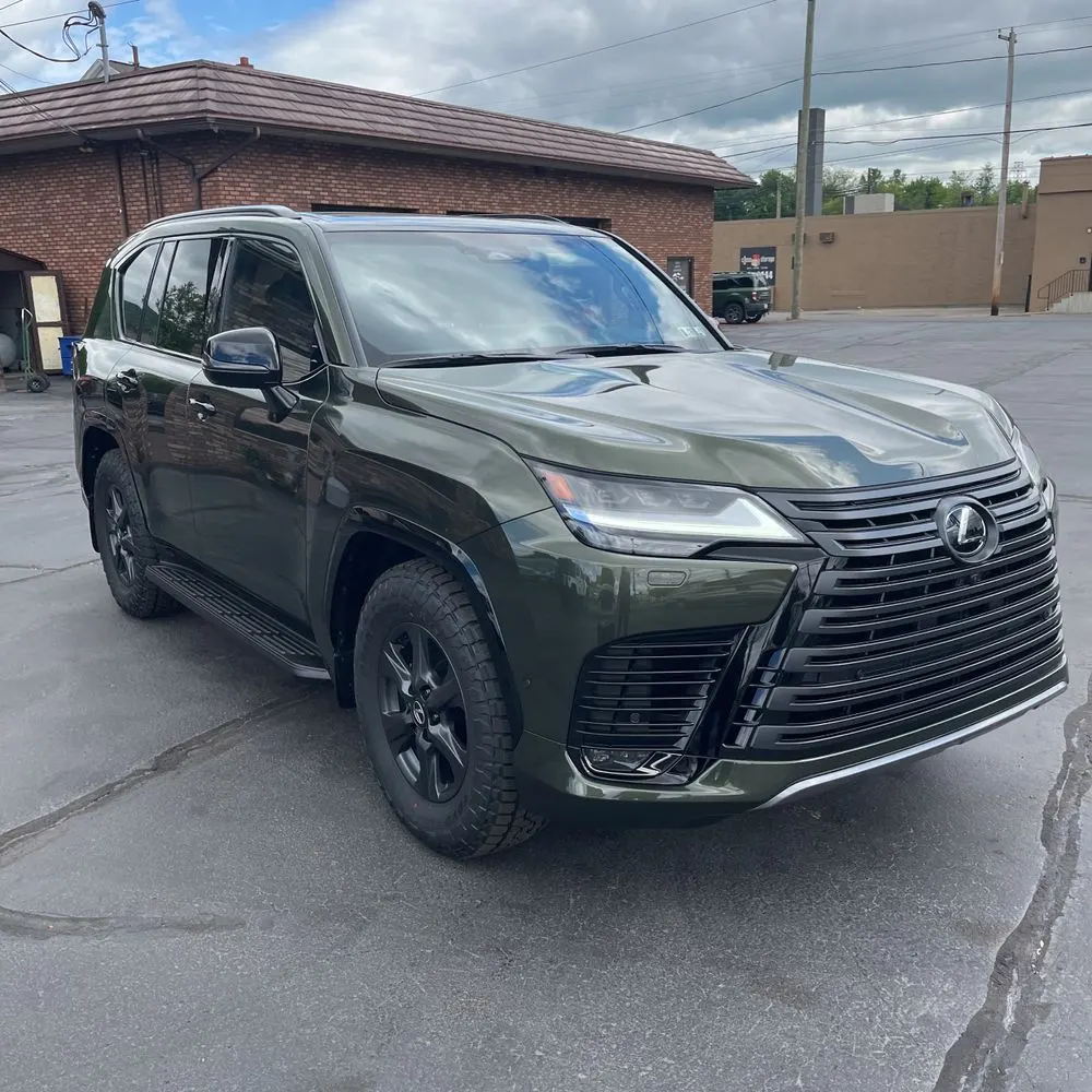 2025 Lexus LX 700h Overtrail