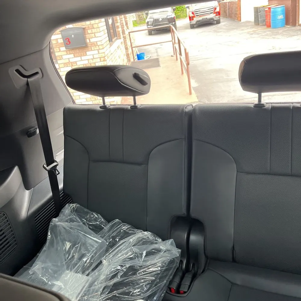 2025 Lexus LX 700h Overtrail