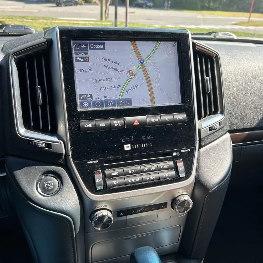 2019 Toyota Land Cruiser Base