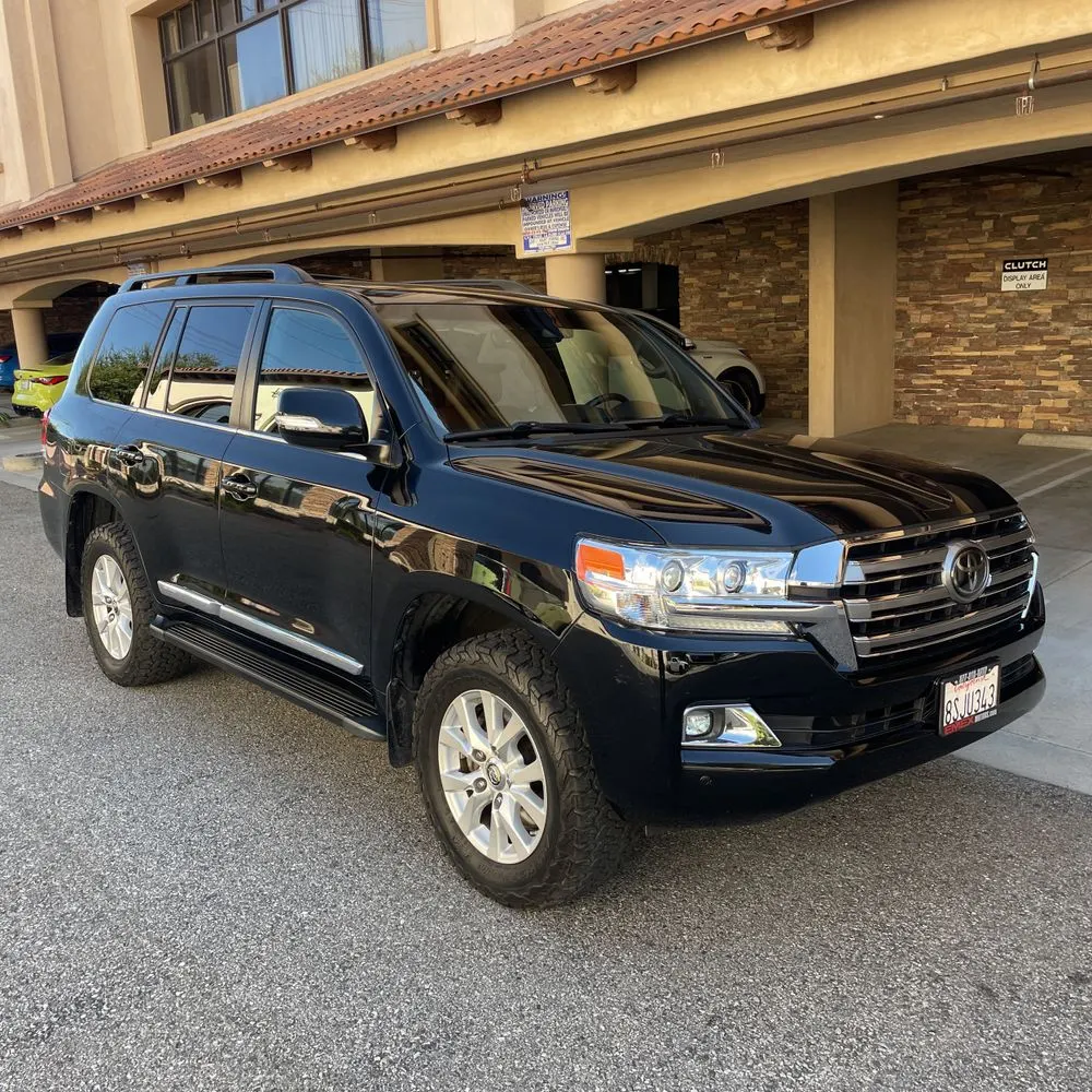 2019 Toyota Land Cruiser Base
