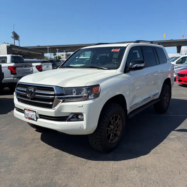 2021 Toyota Land Cruiser Heritage Edition