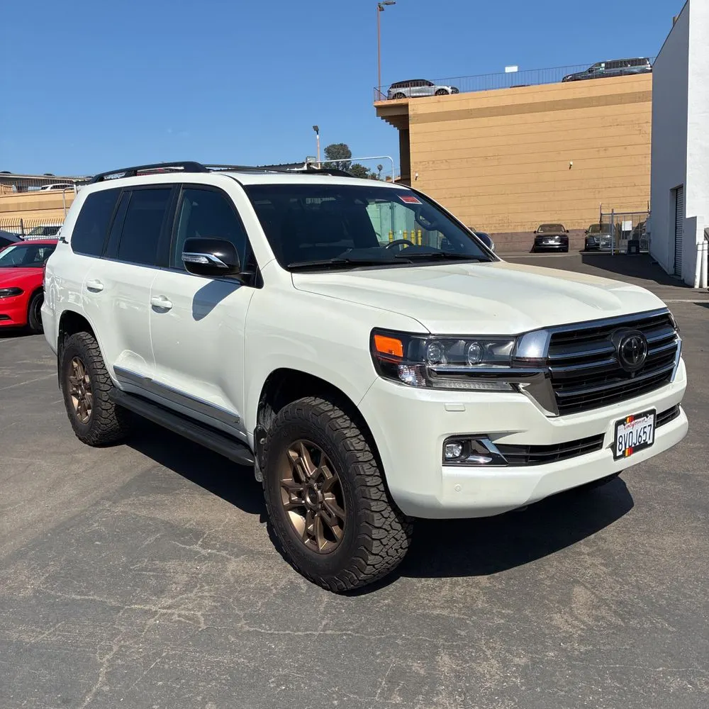2021 Toyota Land Cruiser Heritage Edition