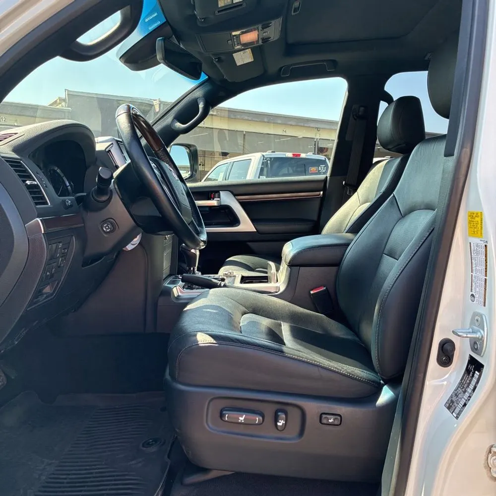 2021 Toyota Land Cruiser Heritage Edition