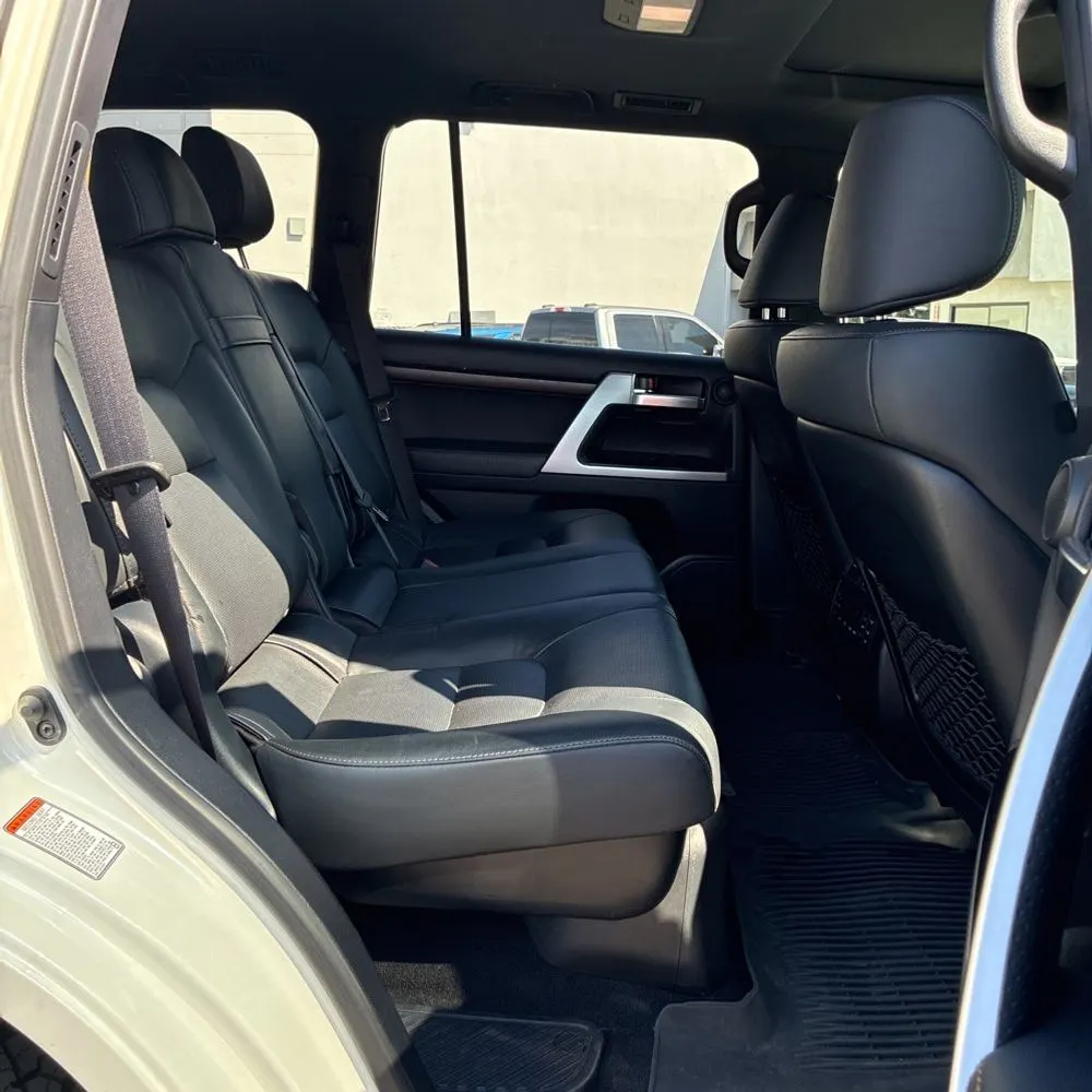 2021 Toyota Land Cruiser Heritage Edition
