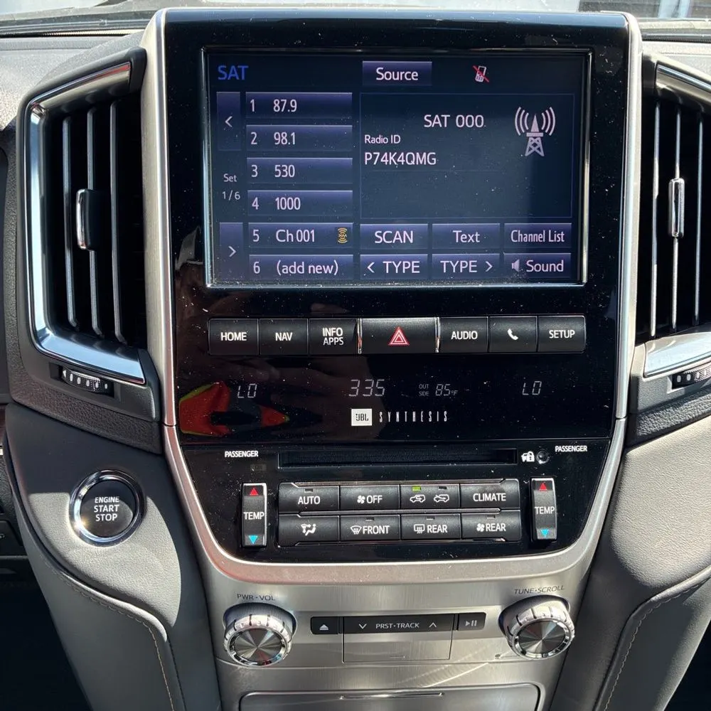 2021 Toyota Land Cruiser Heritage Edition