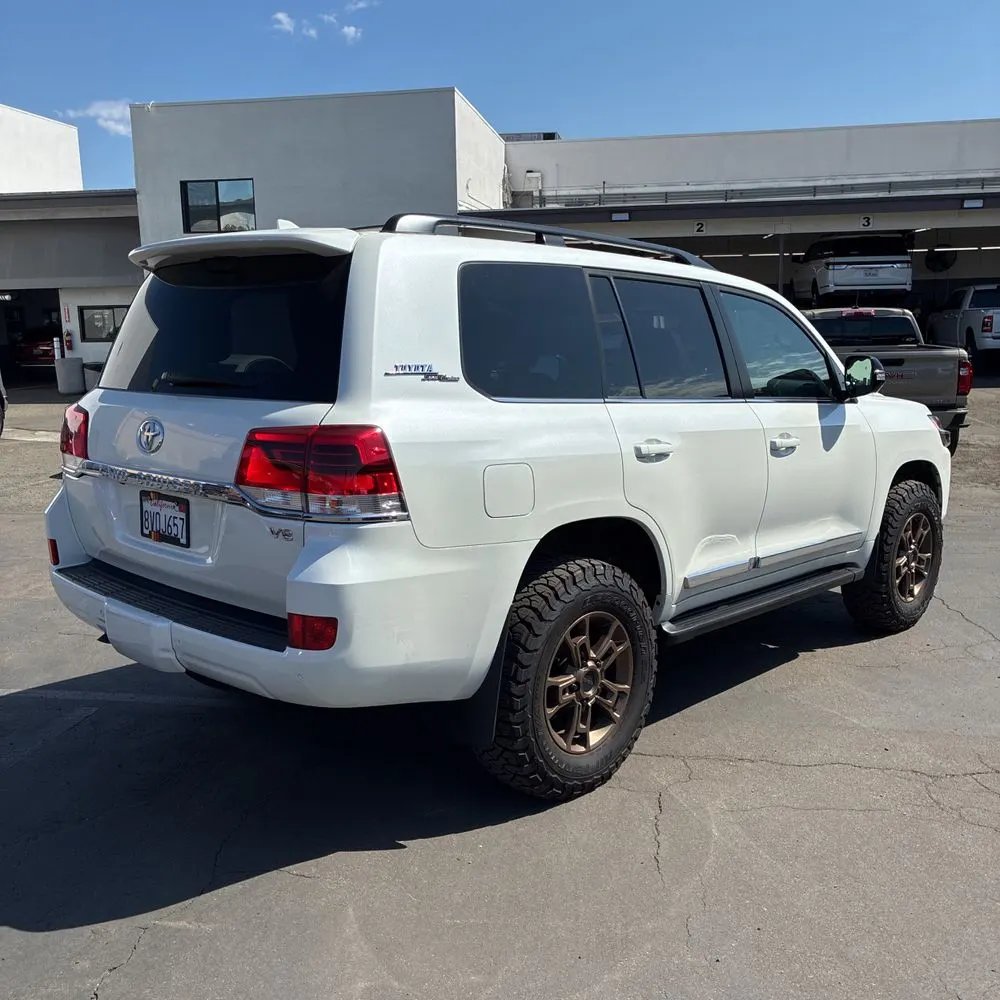 2021 Toyota Land Cruiser Heritage Edition