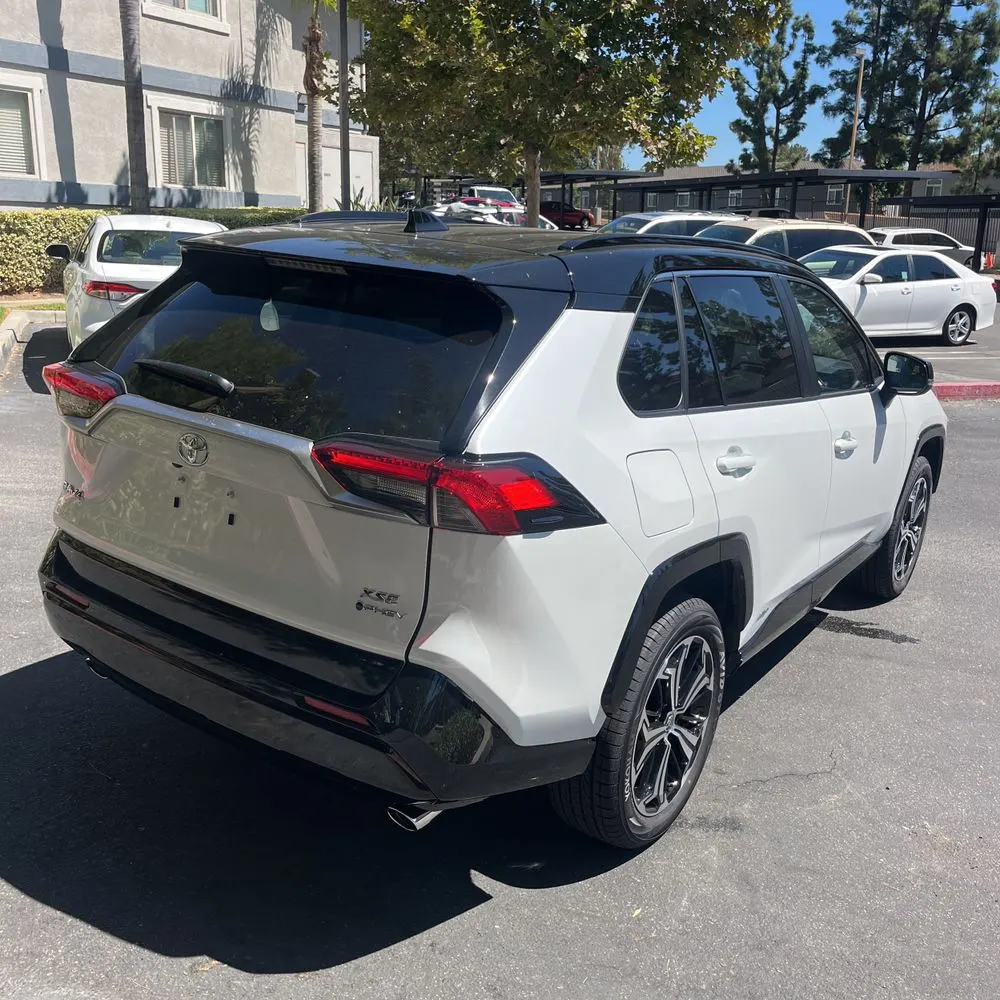 2025 Toyota RAV4 Plug-in Hybrid XSE